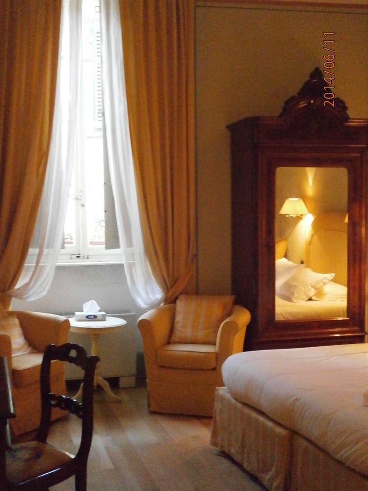 A Palazzo Busdraghi Residenza D'Epoca Bed & Breakfast ลุคคา ภายนอก รูปภาพ