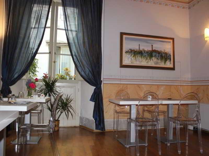 A Palazzo Busdraghi Residenza D'Epoca Bed & Breakfast ลุคคา ภายนอก รูปภาพ